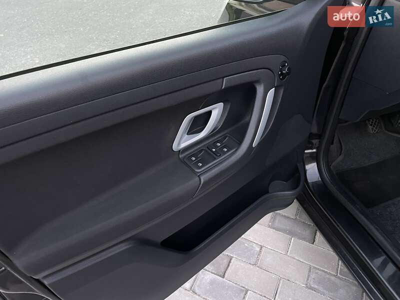 Хэтчбек Skoda Fabia 2008 в Хороле