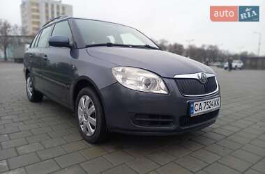 Универсал Skoda Fabia 2009 в Черкассах