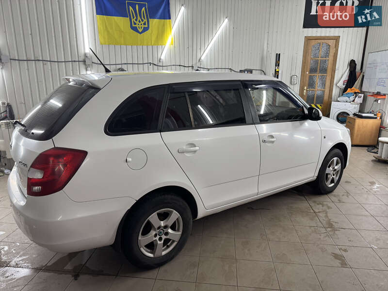 Универсал Skoda Fabia 2013 в Киеве