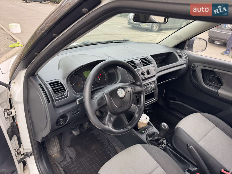 Хетчбек Skoda Fabia 2011 в Борисполі