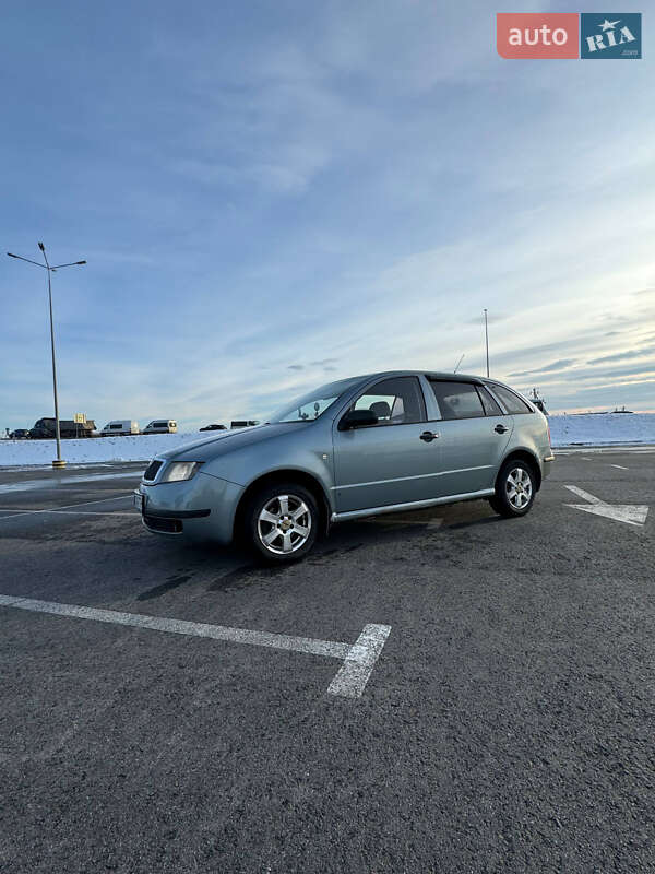 Універсал Skoda Fabia 2003 в Львові