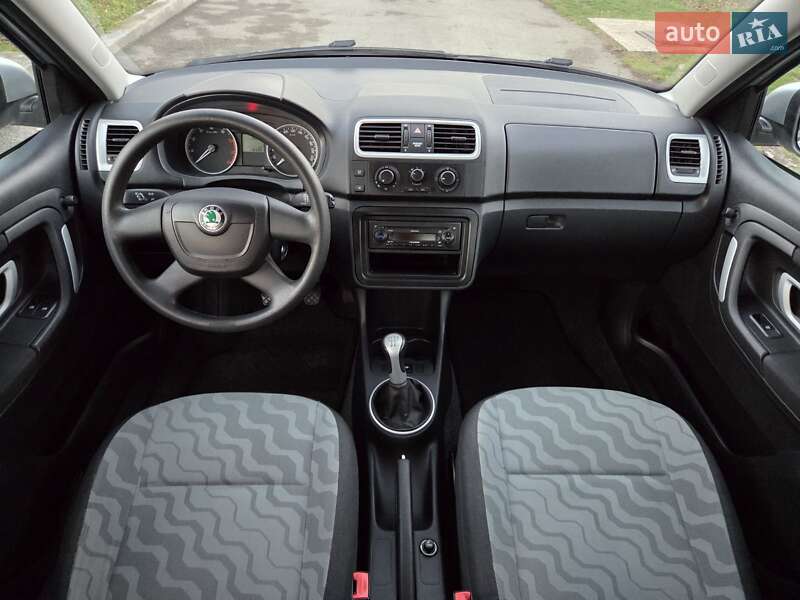 Універсал Skoda Fabia 2009 в Кам'янському