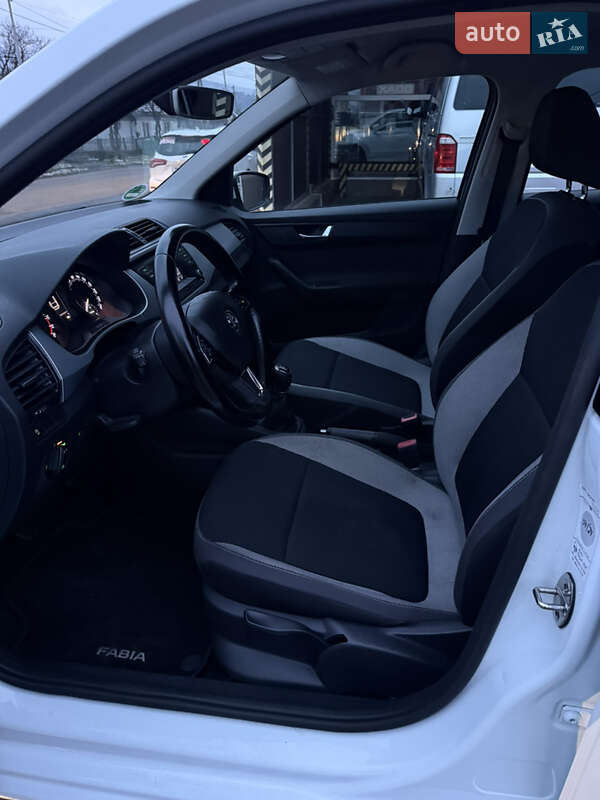 Універсал Skoda Fabia 2015 в Сваляві