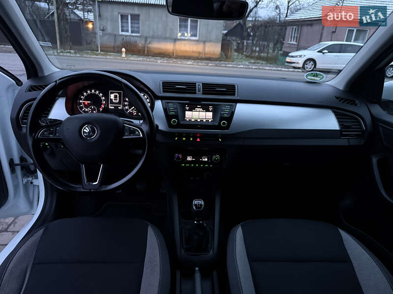 Універсал Skoda Fabia 2015 в Сваляві
