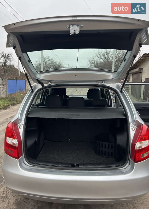 Універсал Skoda Fabia 2009 в Полтаві