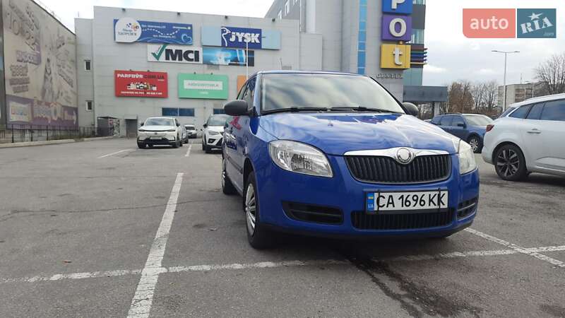 Хетчбек Skoda Fabia 2008 в Черкасах