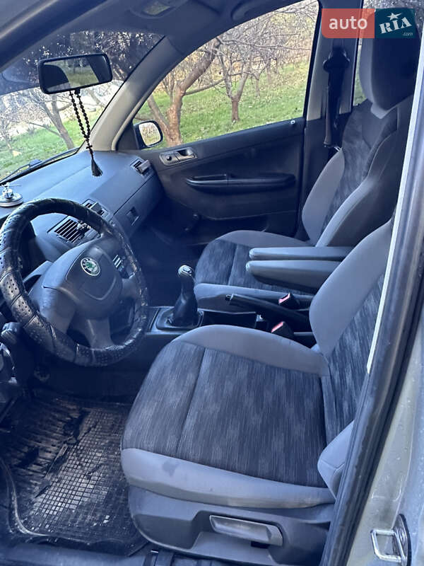 Хэтчбек Skoda Fabia 2007 в Львове