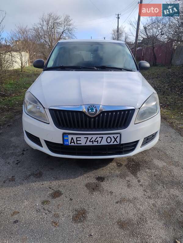 Хетчбек Skoda Fabia 2012 в Новомосковську фото 6 Хетчбек Skoda Fabia 2012 в Новомосковську