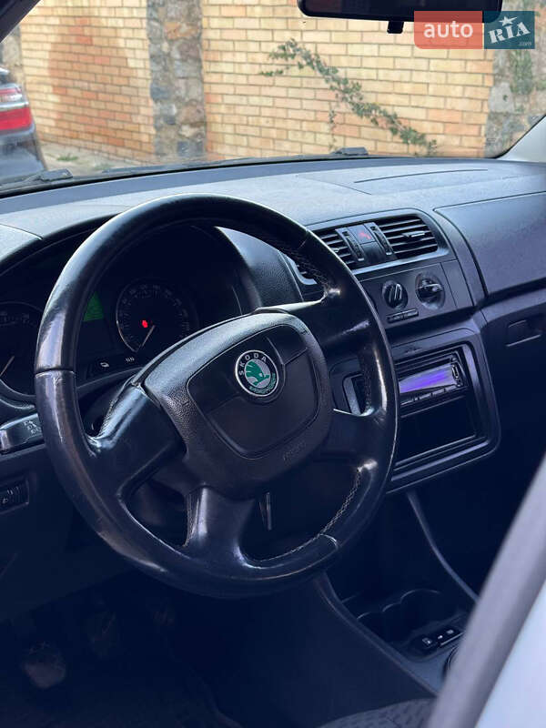 Універсал Skoda Fabia 2012 в Києві