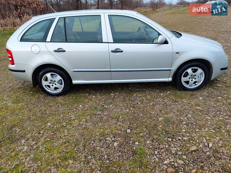 Універсал Skoda Fabia 2001 в Івано-Франківську фото 5 Універсал Skoda Fabia 2001 в Івано-Франківську