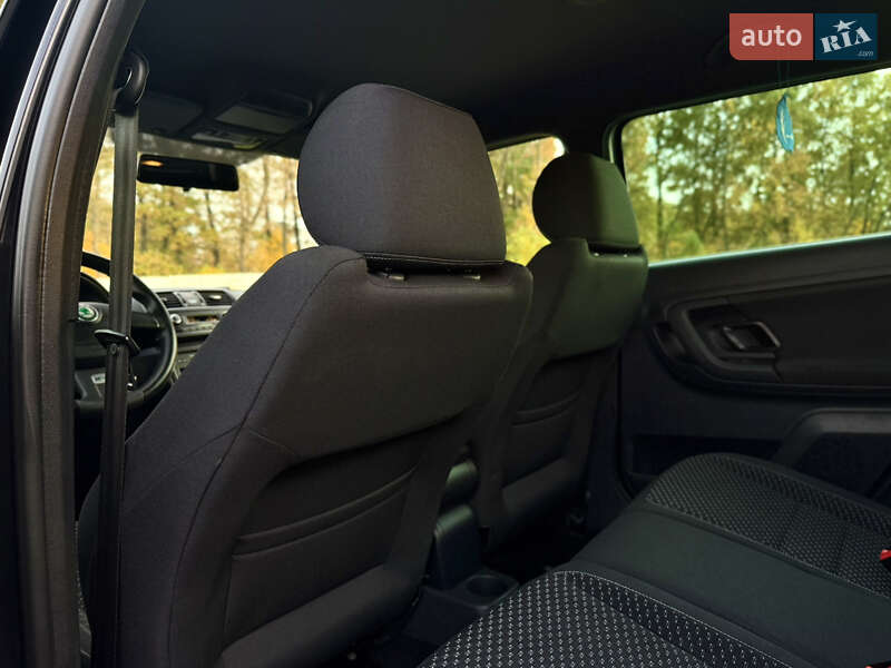 Хетчбек Skoda Fabia 2011 в Луцьку