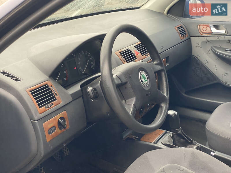 Седан Skoda Fabia 2002 в Киеве фото 10 Седан Skoda Fabia 2002 в Киеве