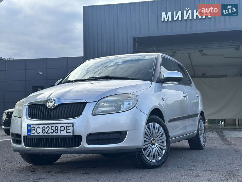 Хетчбек Skoda Fabia 2007 в Дрогобичі фото 10 Хетчбек Skoda Fabia 2007 в Дрогобичі