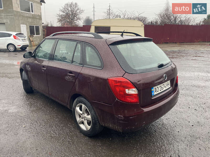 Универсал Skoda Fabia 2010 в Мукачево фото 3 Универсал Skoda Fabia 2010 в Мукачево