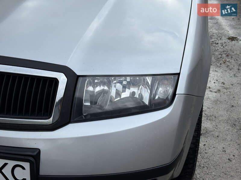 Універсал Skoda Fabia 2004 в Вінниці