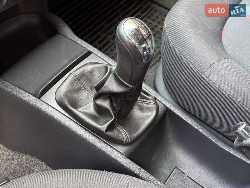 Універсал Skoda Fabia 2004 в Вінниці