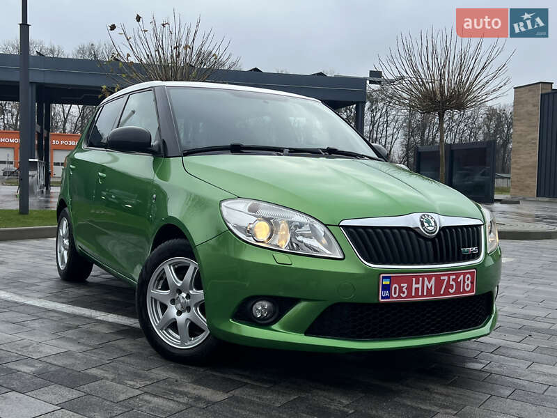 Хетчбек Skoda Fabia 2011 в Луцьку