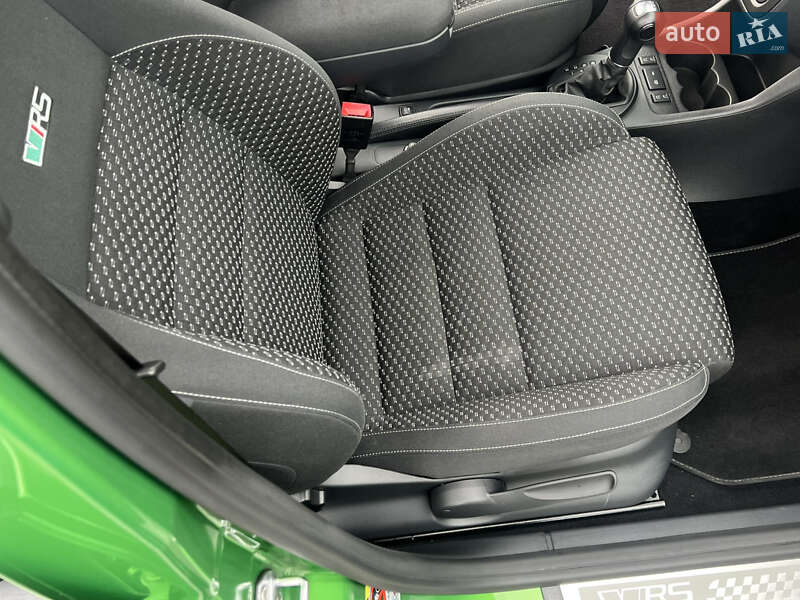 Хетчбек Skoda Fabia 2011 в Луцьку