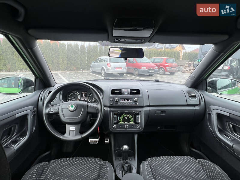 Хетчбек Skoda Fabia 2011 в Луцьку