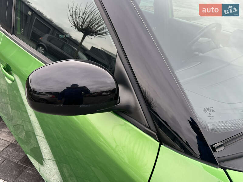 Хетчбек Skoda Fabia 2011 в Луцьку