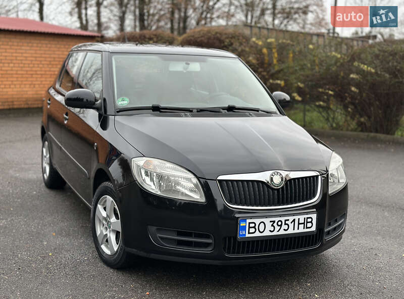 Хетчбек Skoda Fabia 2008 в Тернополі
