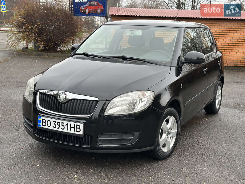 Хетчбек Skoda Fabia 2008 в Тернополі