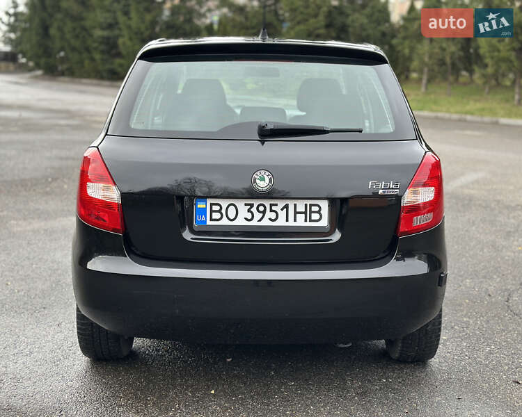 Хетчбек Skoda Fabia 2008 в Тернополі