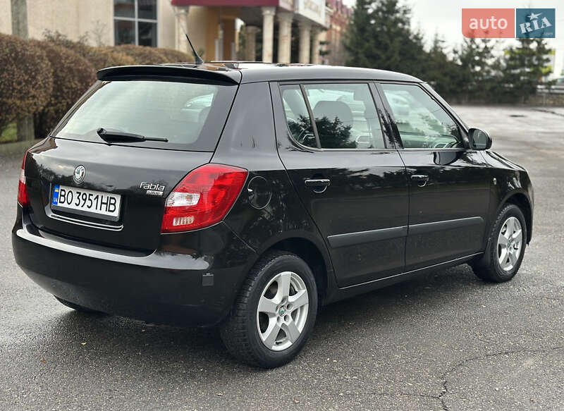 Хетчбек Skoda Fabia 2008 в Тернополі