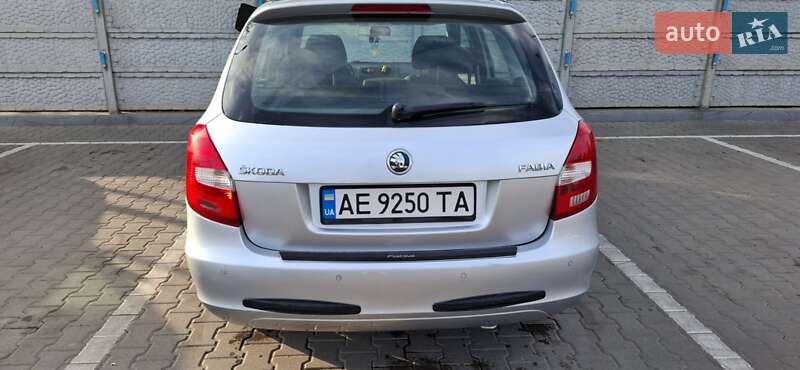 Універсал Skoda Fabia 2014 в Кривому Розі
