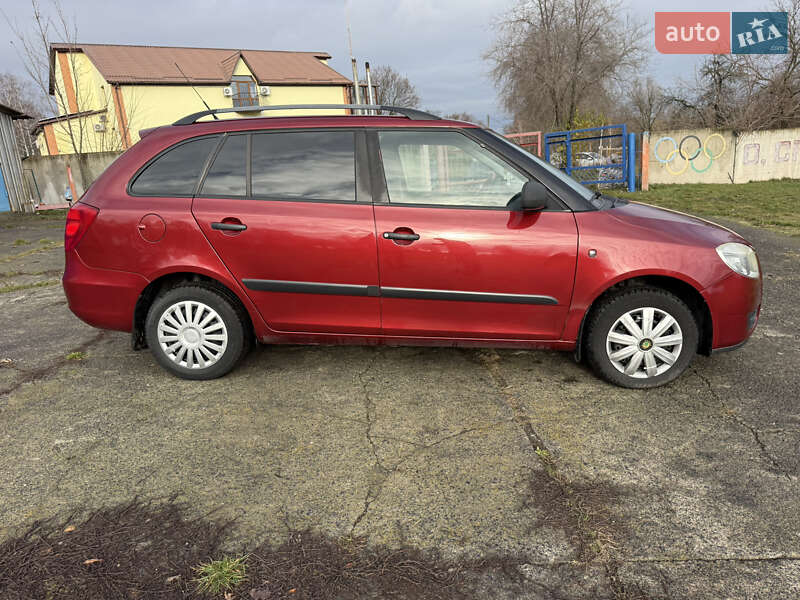 Универсал Skoda Fabia 2009 в Ладыжине фото 12 Универсал Skoda Fabia 2009 в Ладыжине