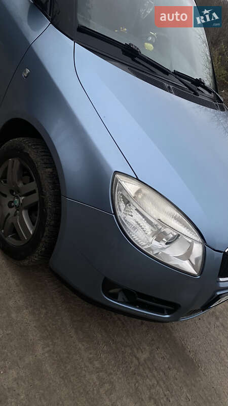 Універсал Skoda Fabia 2008 в Ірпені