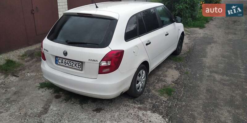 Універсал Skoda Fabia 2014 в Мошнах