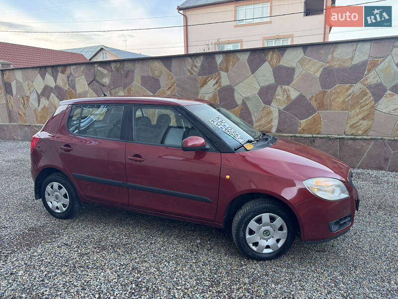 Хэтчбек Skoda Fabia 2008 в Ивано-Франковске