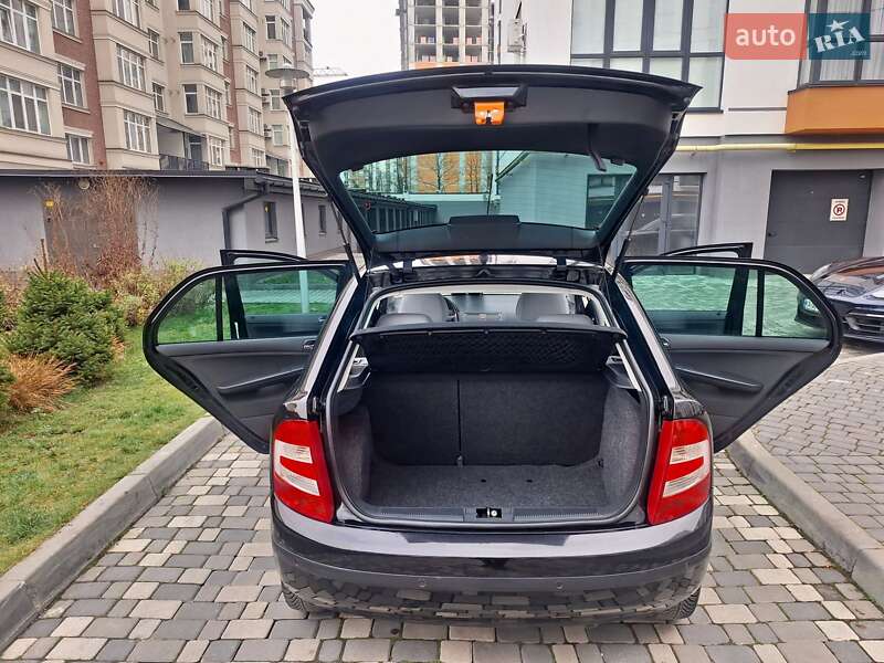 Хетчбек Skoda Fabia 2007 в Івано-Франківську
