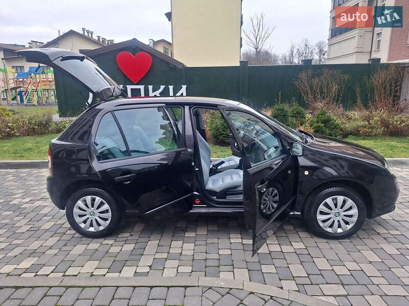 Хетчбек Skoda Fabia 2007 в Івано-Франківську