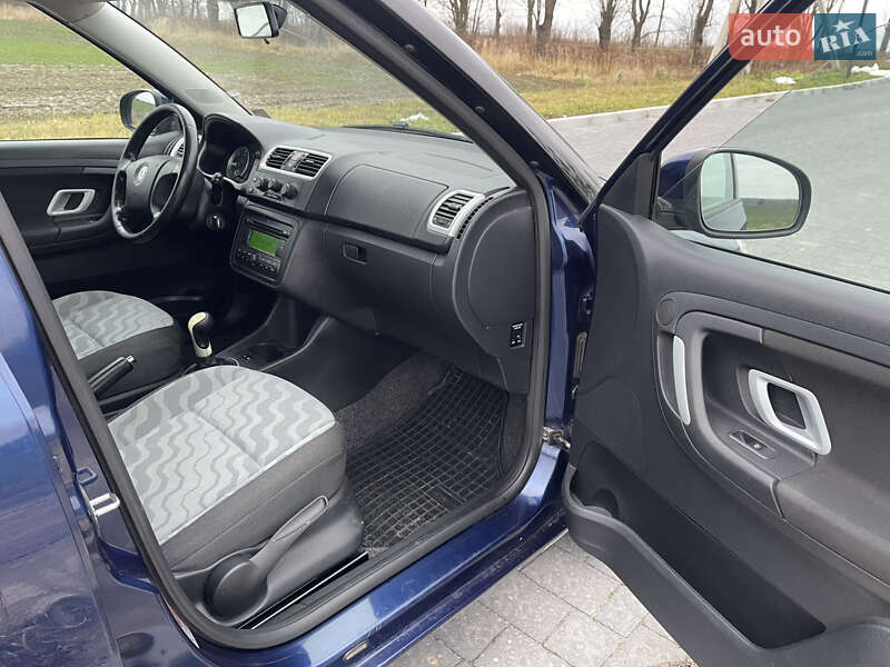 Універсал Skoda Fabia 2009 в Львові