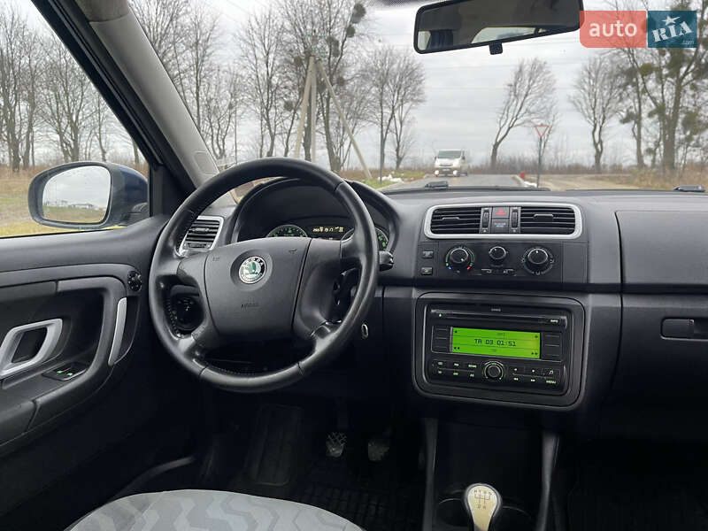 Універсал Skoda Fabia 2009 в Львові