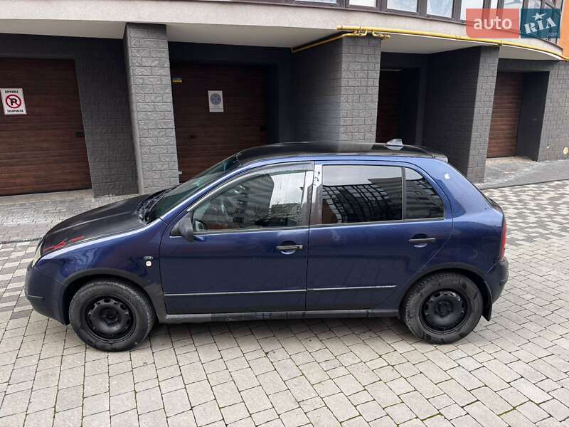 Хетчбек Skoda Fabia 2001 в Івано-Франківську