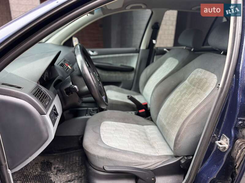 Хетчбек Skoda Fabia 2001 в Івано-Франківську