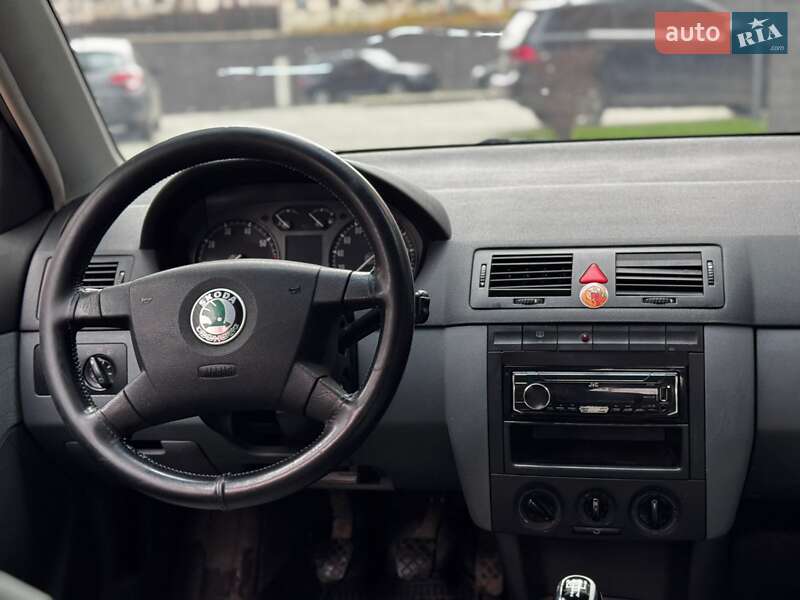 Хетчбек Skoda Fabia 2001 в Івано-Франківську