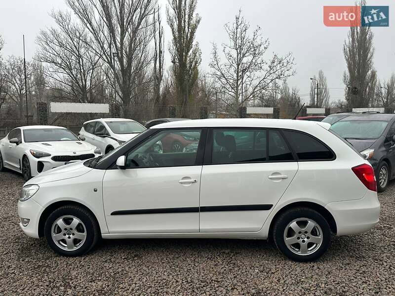 Універсал Skoda Fabia 2012 в Одесі