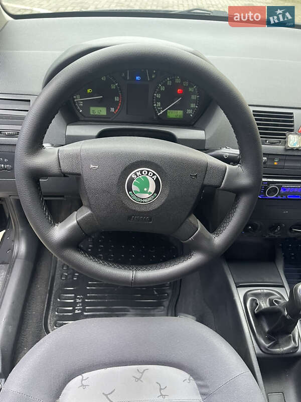 Універсал Skoda Fabia 2001 в Харкові