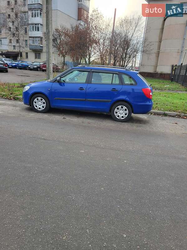 Универсал Skoda Fabia 2009 в Кропивницком фото 3 Универсал Skoda Fabia 2009 в Кропивницком