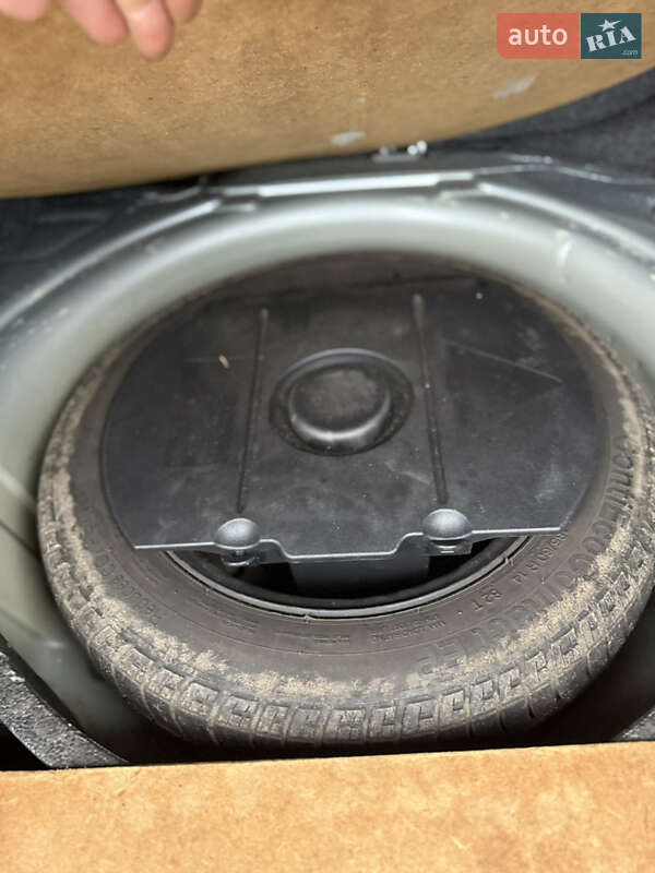 Універсал Skoda Fabia 2004 в Нововолинську