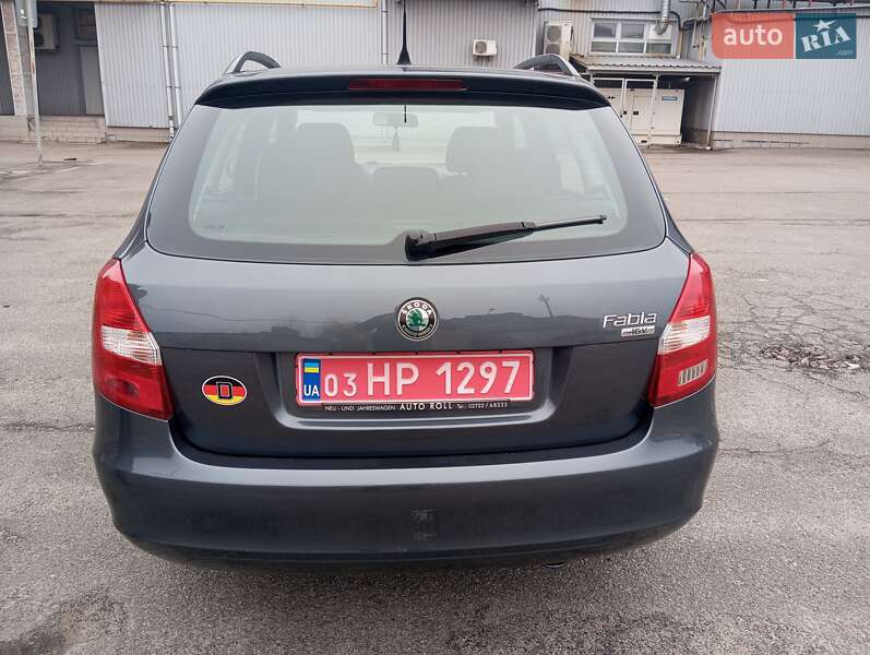 Универсал Skoda Fabia 2009 в Чернигове фото 4 Универсал Skoda Fabia 2009 в Чернигове