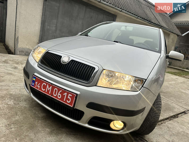 Хэтчбек Skoda Fabia 2006 в Ивано-Франковске