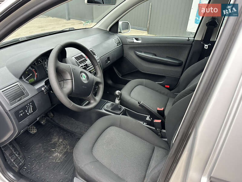 Хэтчбек Skoda Fabia 2006 в Ивано-Франковске