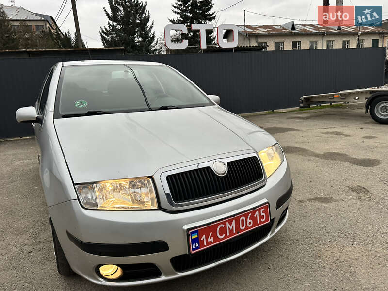 Хэтчбек Skoda Fabia 2006 в Ивано-Франковске