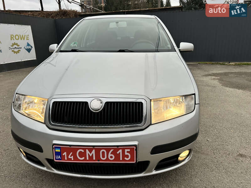 Хэтчбек Skoda Fabia 2006 в Ивано-Франковске