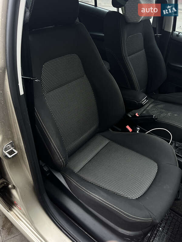 Универсал Skoda Fabia 2005 в Хмельнике фото 11 Универсал Skoda Fabia 2005 в Хмельнике